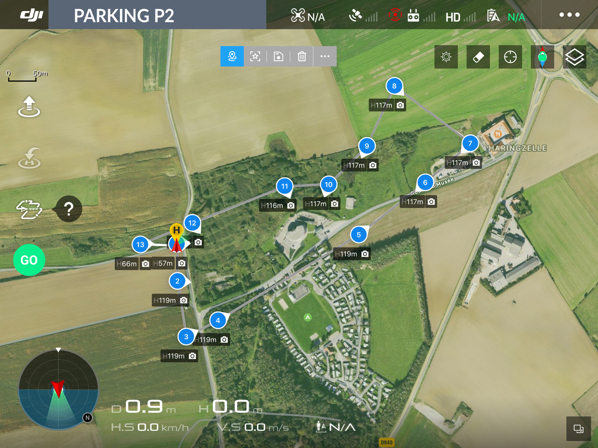 Vue aérienne du Parking P2 avec 17 points de vue d'un plan de vol de drone numérotés.
